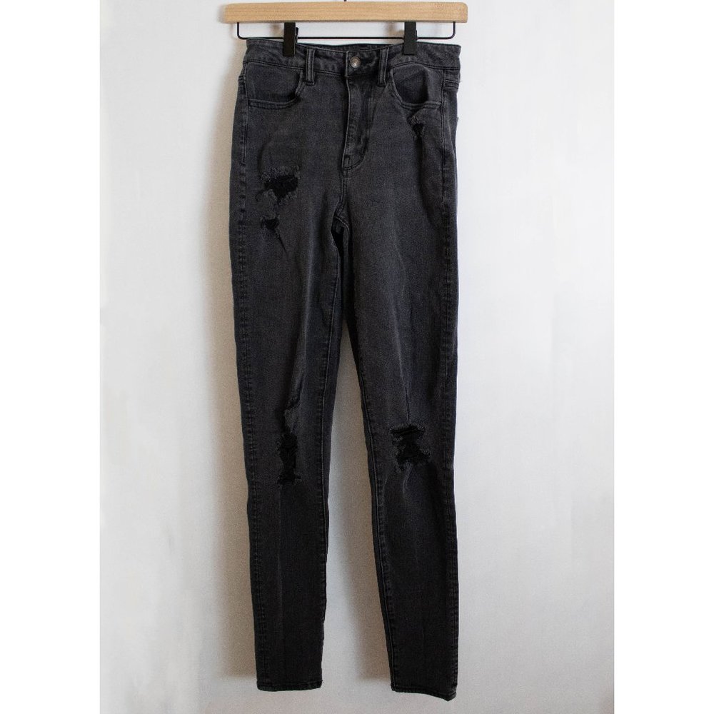 Black Distressed American Eagle Outfitters Super Hi-Rise Jegging - 2 Long